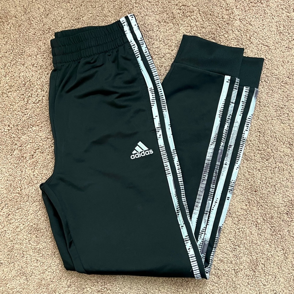 Adidas joggers